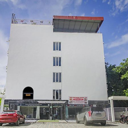 Super Townhouse Oak The Platinum Studio New Town Ngoại thất bức ảnh